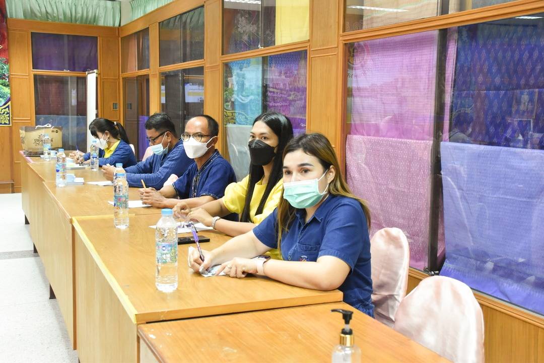 พช.มหาสารคาม เข้าร่วมประชุมชี้แจงสร้างความเข้าใจ โครงการพัฒนาพื้นที่ต้นแบบการพัฒนาคุณภาพชีวิตตามหลักทฤษฎีใหม่ ประยุกต์สู่ “โคก หนอง นา โมเดล” ผ่านระบบ Zoom Cloud Meeting