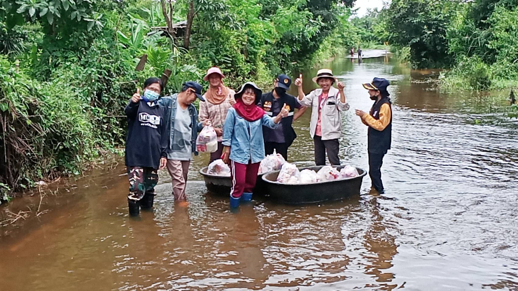 พช. มหาสารคาม “รวมน้ำใจช่วยเหลือผู้ประสบอุทกภัย จังหวัดมหาสารคาม”