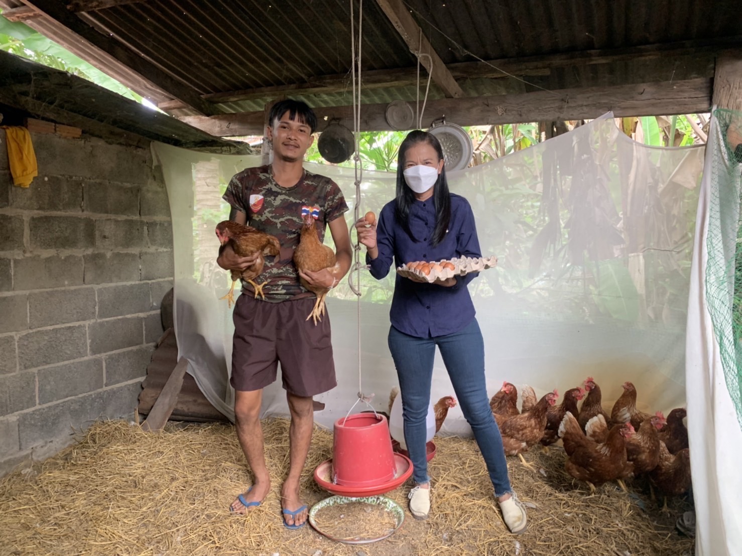 ติดตามครัวเรือนที่ผ่านการอบรมโครงการสนับสนุนกิจกรรมศูนย์เรียนรู้แบบหนุนเสริมสัมมาชีพชุมชนแก่เยาวชนกลุ่มเสี่ยงและผู้ผ่านการบำบัด โดยศูนย์เรียนรู้กองทุนแม่ของแผ่นดิน