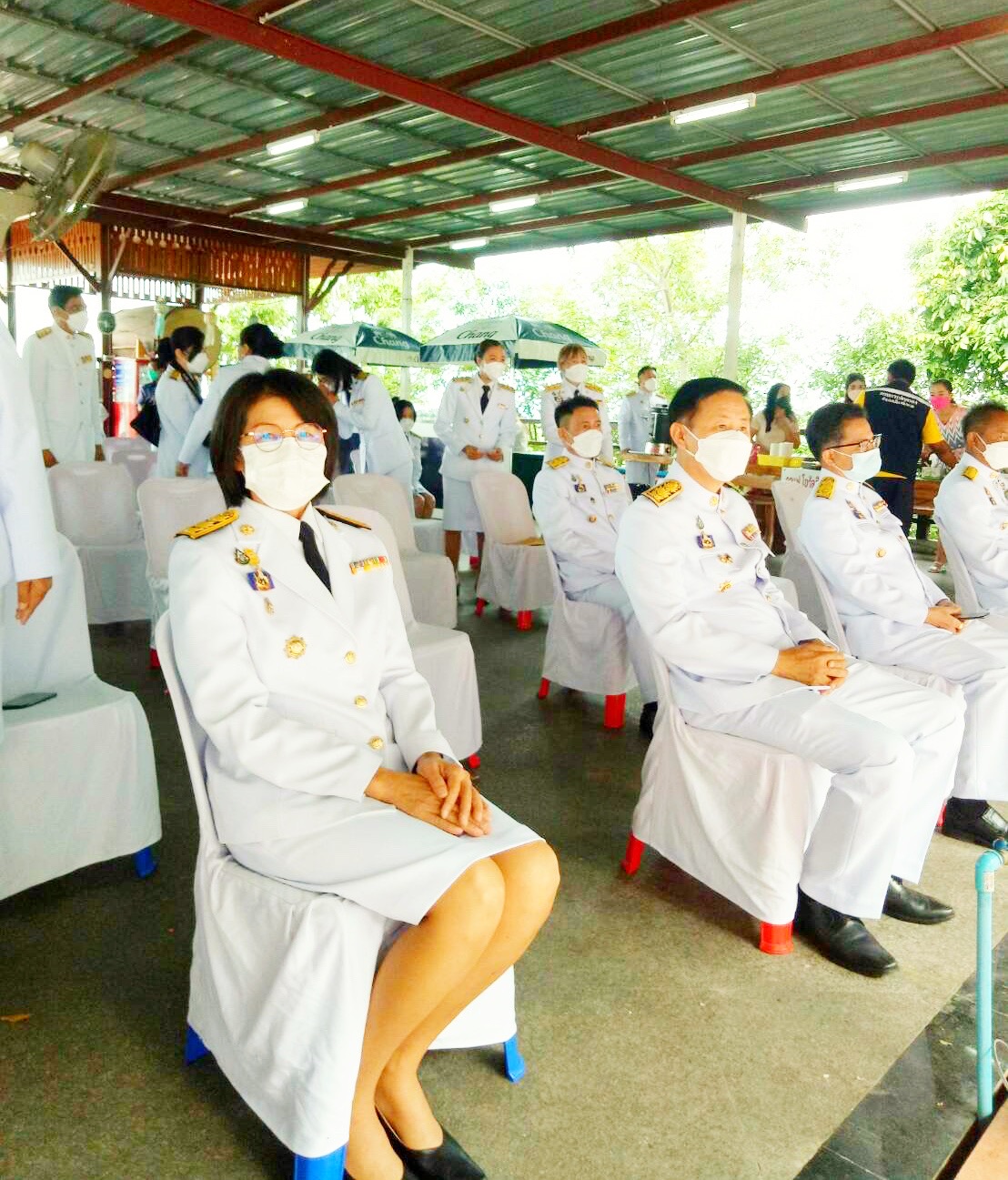 พช.มหาสารคาม ร่วมทำบุญถวายผ้าพระกฐินพระราชทาน กรมการพัฒนาชุมชน ประจำปี พ.ศ.2564