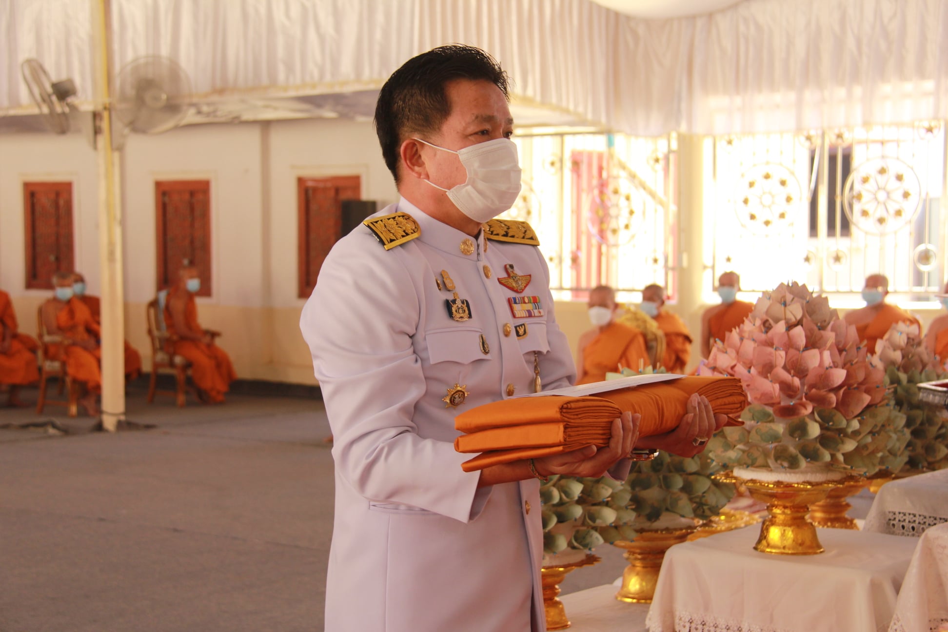 พช.มหาสารคาม ร่วมพิธีทอดผ้าป่า โครงการทุนเล่าเรียนหลวงสำหรับพระสงฆ์ไทย ถวายเป็นพระราชกุศลแด่ พระบาทสมเด็จพระบรมชนกาธิเบศร มหาภูมิพลอดุยเดชมหาราช บรมนาถบพิตร
