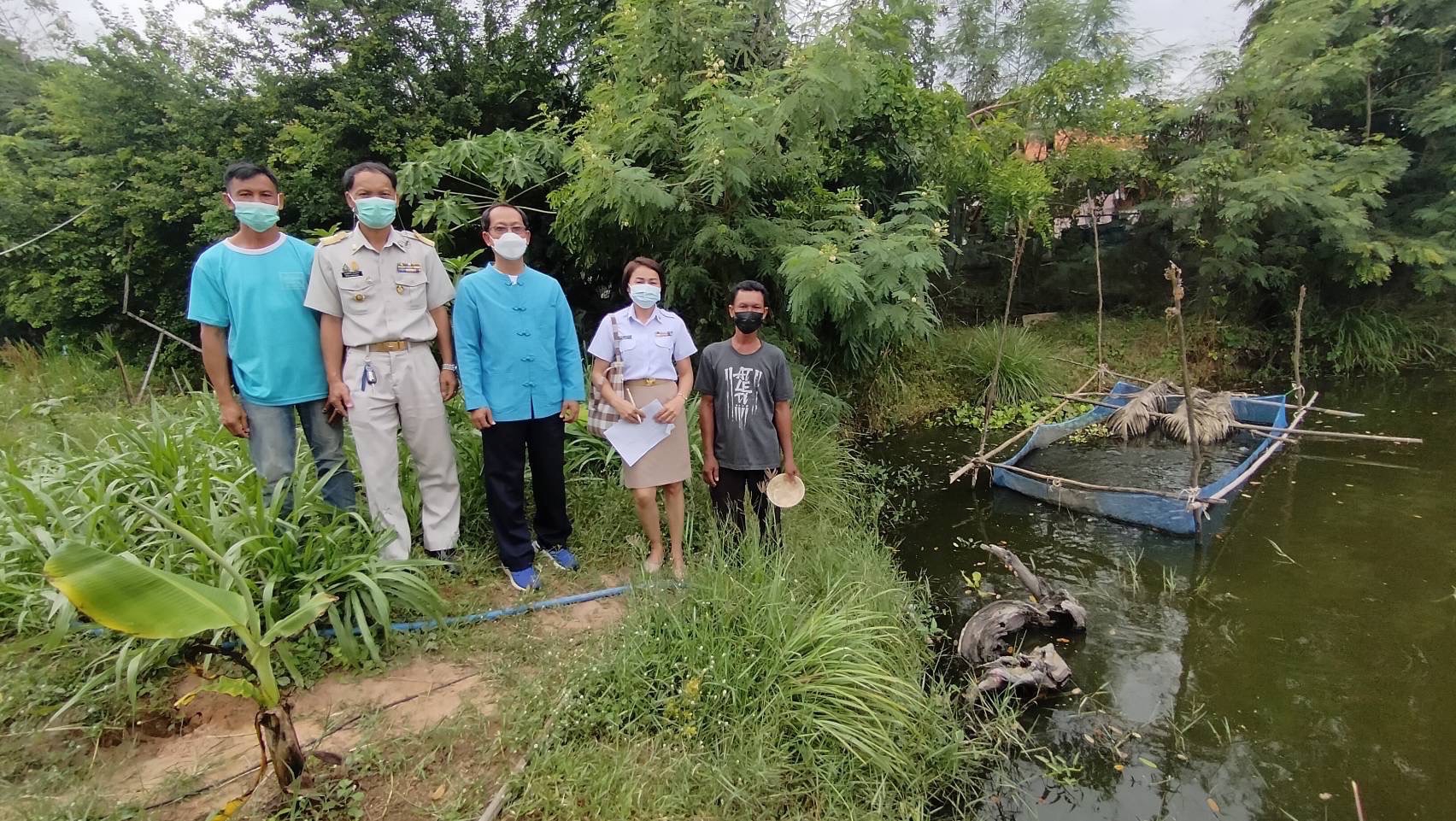 ติดตามครัวเรือนที่ผ่านการอบรมโครงการสนับสนุนกิจกรรมศูนย์เรียนรู้แบบหนุนเสริมสัมมาชีพชุมชนแก่เยาวชนกลุ่มเสี่ยงและผู้ผ่านการบำบัด โดยศูนย์เรียนรู้กองทุนแม่ของแผ่นดิน