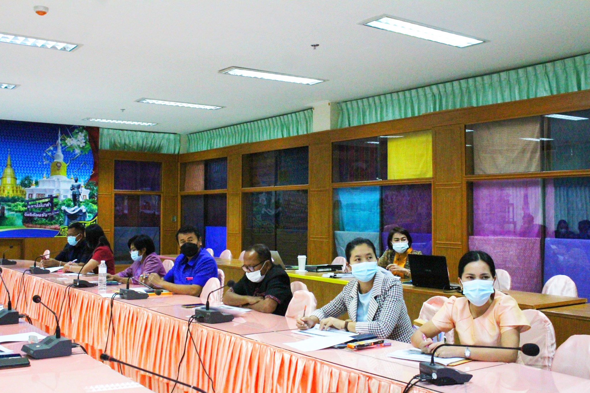 ?พช.มหาสารคาม เข้าร่วมการประชุมการขับเคลื่อนงานเศรษฐกิจฐานรากด้วยกองทุนชุมชน ประจำปีงบประมาณ พ.ศ. 2565 ผ่านระบบการประชุมทางไกล (Video Conference)