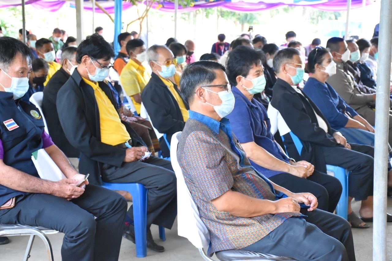 ผู้ตรวจราชการกรมการพัฒนาชุมชน ลงพื้นที่ จ.มหาสารคาม ร่วมกับคณะสมาชิกวุฒิสภาเพื่อรับฟังปัญหาความเดือดร้อนของประชาชน ตามโครงการวุฒิสภาพบประชาชนในพื้นที่ภาคตะวันออกเฉียงเหนือ (ตอนบน)