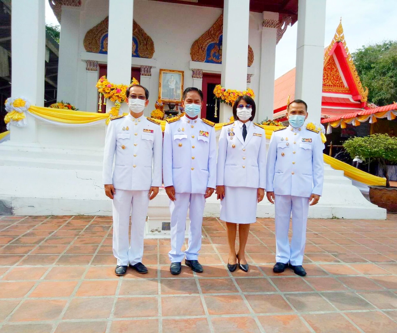 พช.มหาสารคาม ร่วมทำบุญถวายผ้าพระกฐินพระราชทาน กรมการพัฒนาชุมชน ประจำปี พ.ศ.2564