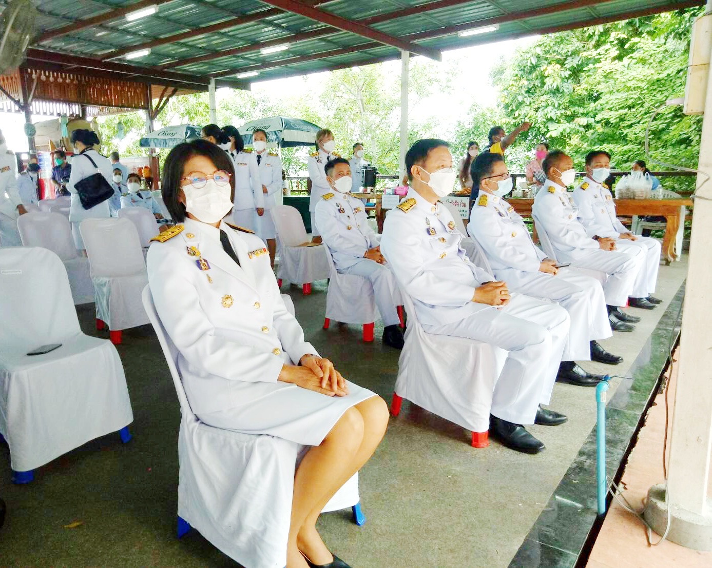 พช.มหาสารคาม ร่วมทำบุญถวายผ้าพระกฐินพระราชทาน กรมการพัฒนาชุมชน ประจำปี พ.ศ.2564