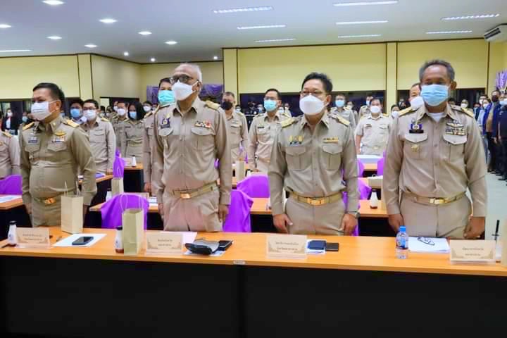 พช.มหาสารคาม ร่วมประชุมคณะกรมการจังหวัดมหาสารคาม ประจำเดือน พฤศจิกายน 2564 พร้อมร่วมพิธีมอบเกียรติบัตร ผู้ชนะการประกวดศิลปิน OTOP ปีงบประมาณ พ.ศ. 2564