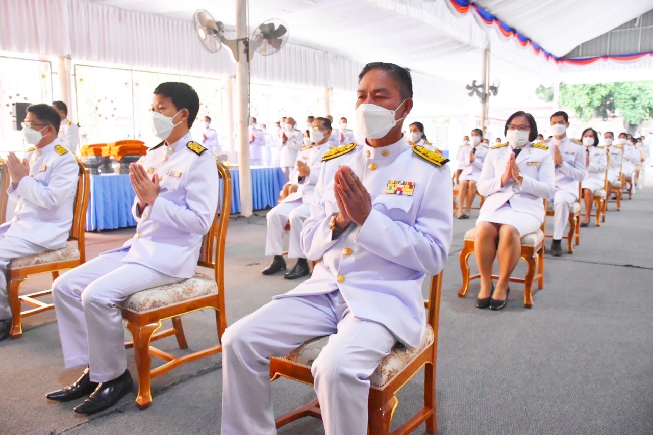 พช.มหาสารคาม ร่วมกิจกรรมเนื่องในวันคล้ายวันพระบรมราชสมภพพระบาทสมเด็จพระบรมชนกาธิเบศร มหาภูมิพลอดุลยเดชมหาราช บรมนาถบพิตร วันชาติ และวันพ่อแห่งชาติ 5 ธันวาคม 2564
