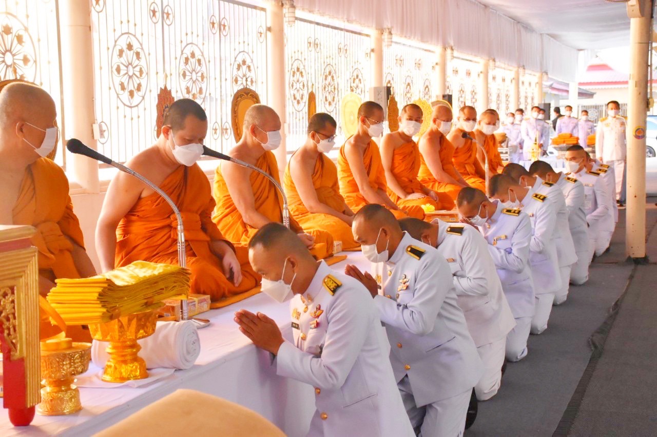พช.มหาสารคาม ร่วมกิจกรรมเนื่องในวันคล้ายวันพระบรมราชสมภพพระบาทสมเด็จพระบรมชนกาธิเบศร มหาภูมิพลอดุลยเดชมหาราช บรมนาถบพิตร วันชาติ และวันพ่อแห่งชาติ 5 ธันวาคม 2564
