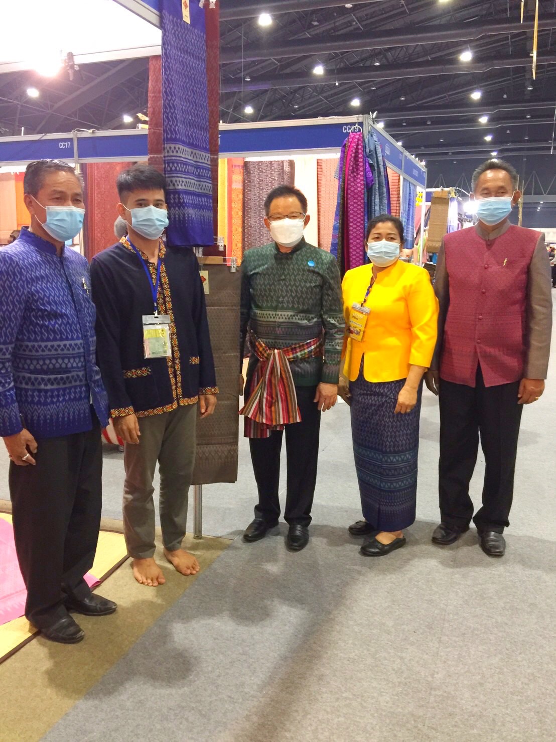 จังหวัดมหาสารคาม ร่วมพิธีเปิดงานโอทอปไทย สู้ภัยโควิด – 19
