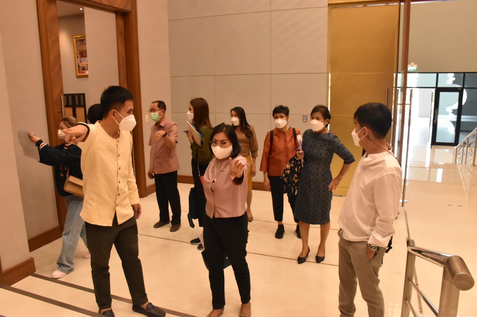 ผู้บริหารกรมการพัฒนาชุมชน ลงพื้นที่จัดเตรียมสถานที่รับเสด็จ สมเด็จพระเจ้าลูกเธอ เจ้าฟ้าสิริวัณณวรี นารีรัตนราชกัญญา เสด็จทอดพระเนตรการจัดงานแสดงผลิตภัณฑ์ผ้าไทย และงานหัตถกรรมชุมชนภาคตะวันออกเฉียงเหนือ