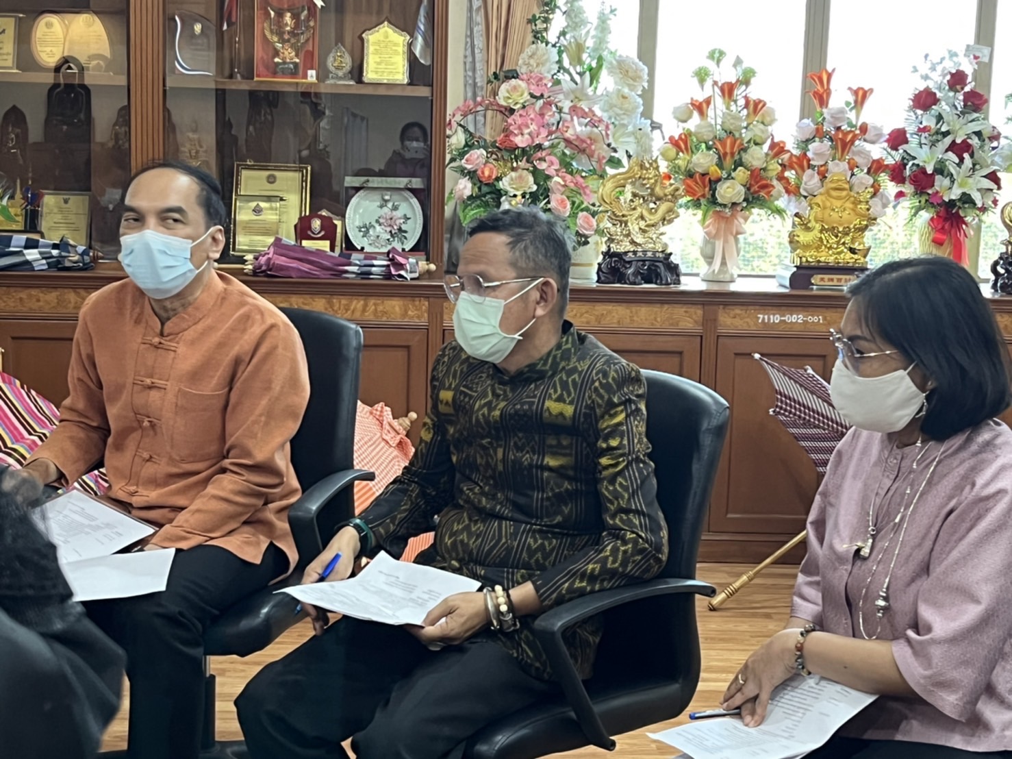 ผู้บริหารกรมการพัฒนาชุมชน ลงพื้นที่จัดเตรียมสถานที่รับเสด็จ สมเด็จพระเจ้าลูกเธอ เจ้าฟ้าสิริวัณณวรี นารีรัตนราชกัญญา เสด็จทอดพระเนตรการจัดงานแสดงผลิตภัณฑ์ผ้าไทย และงานหัตถกรรมชุมชนภาคตะวันออกเฉียงเหนือ