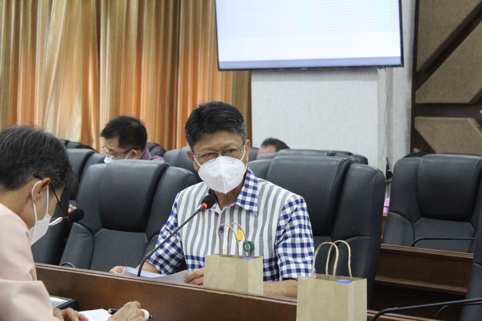 ?พช.มหาสารคาม ประชุมคณะกรรมการบริหารศูนย์อำนวยการขจัดความยากจนและพัฒนาคนทุกช่วงวัยอย่างยั่งยืนตามหลักปรัชญาของเศรษฐกิจพอเพียง