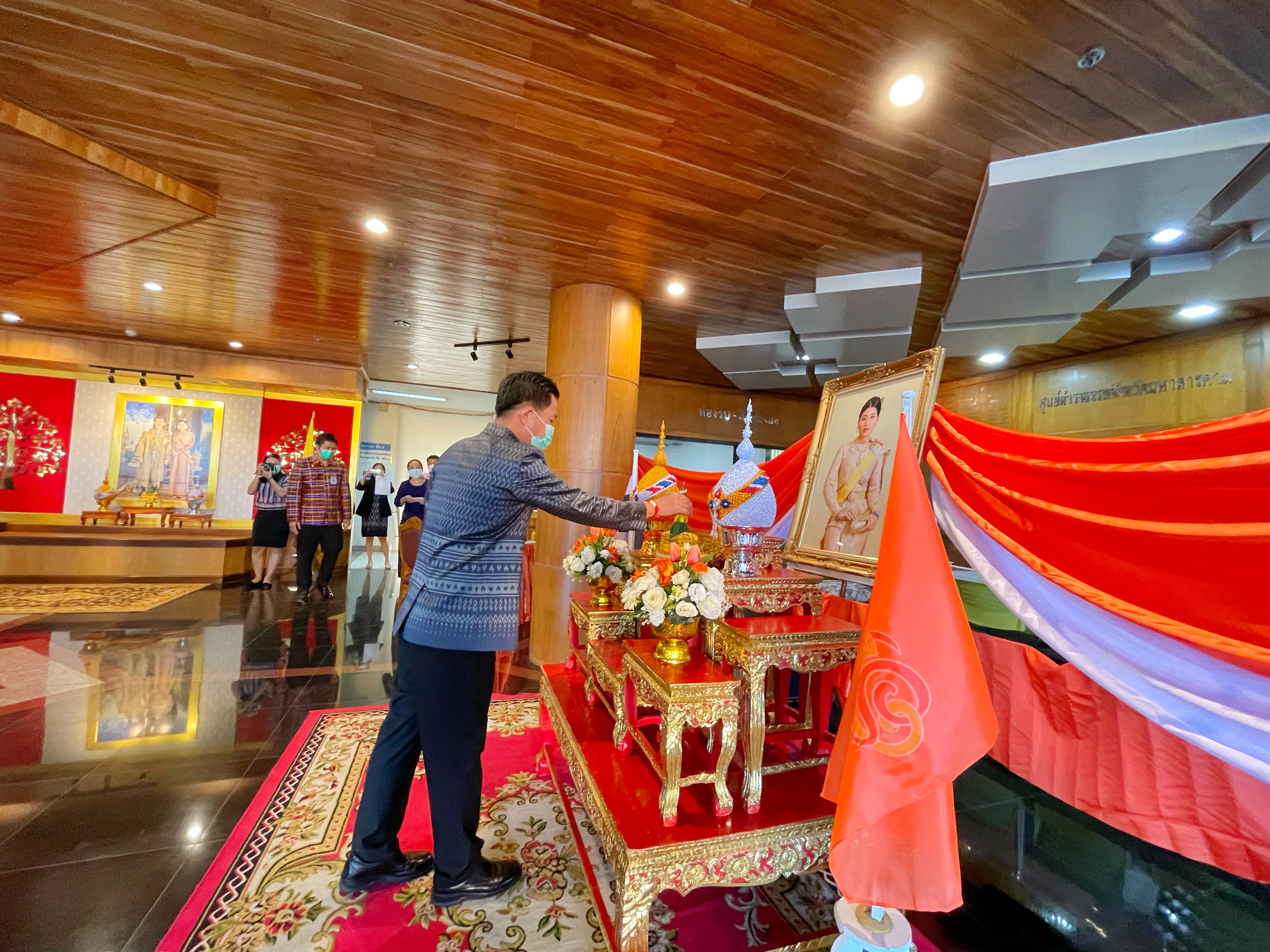 ??พช.มหาสารคาม จัดพิธีลงนามถวายพระพรชัยมงคลสมเด็จพระเจ้าลูกเธอ เจ้าฟ้าสิริวัณณวรี นารีรัตนราชกัญญา เนื่องในโอกาสวันคล้ายวันประสูติ วันที่ 8 มกราคม 2565
