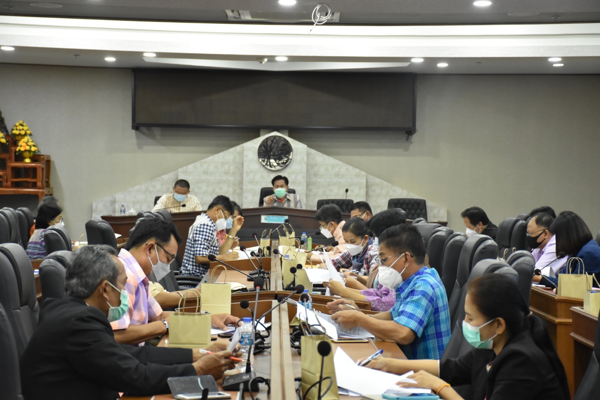 ?พช.มหาสารคาม ประชุมคณะกรรมการบริหารศูนย์อำนวยการขจัดความยากจนและพัฒนาคนทุกช่วงวัยอย่างยั่งยืนตามหลักปรัชญาของเศรษฐกิจพอเพียง