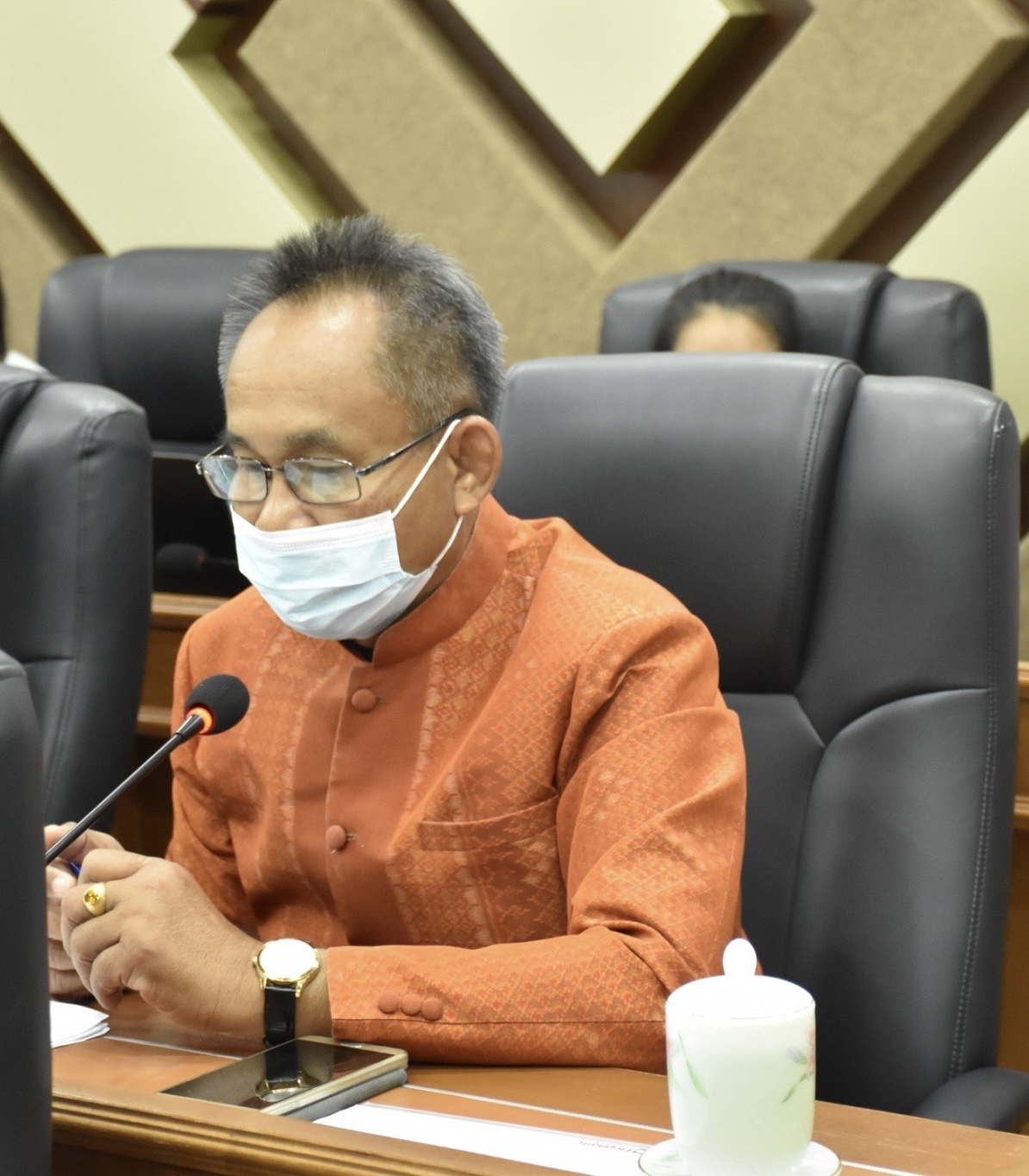 ?พช.มหาสารคาม ประชุมคณะกรรมการบริหารศูนย์อำนวยการขจัดความยากจนและพัฒนาคนทุกช่วงวัยอย่างยั่งยืนตามหลักปรัชญาของเศรษฐกิจพอเพียง