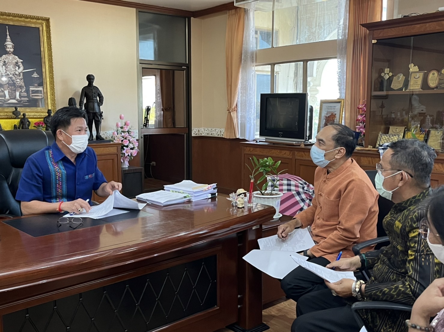 ผู้บริหารกรมการพัฒนาชุมชน ลงพื้นที่จัดเตรียมสถานที่รับเสด็จ สมเด็จพระเจ้าลูกเธอ เจ้าฟ้าสิริวัณณวรี นารีรัตนราชกัญญา เสด็จทอดพระเนตรการจัดงานแสดงผลิตภัณฑ์ผ้าไทย และงานหัตถกรรมชุมชนภาคตะวันออกเฉียงเหนือ