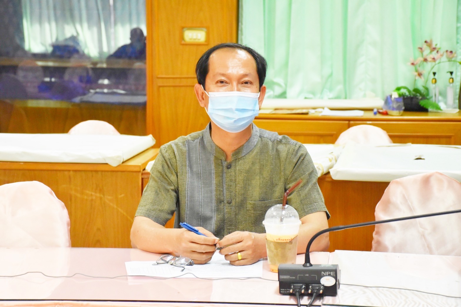 ?? พช.มหาสารคาม เข้าร่วมประชุมชี้แจงการปรับปรุงแบบรายงานข้อมูลโครงการพัฒนาพื้นที่ต้นแบบพัฒนาคุณภาพชีวิตตามหลักทฤษฎีใหม่ประยุกต์สู่ “โคก หนอง นาโมเดล” ผ่านระบบวีดีทัศน์ทางไกล (video conference)