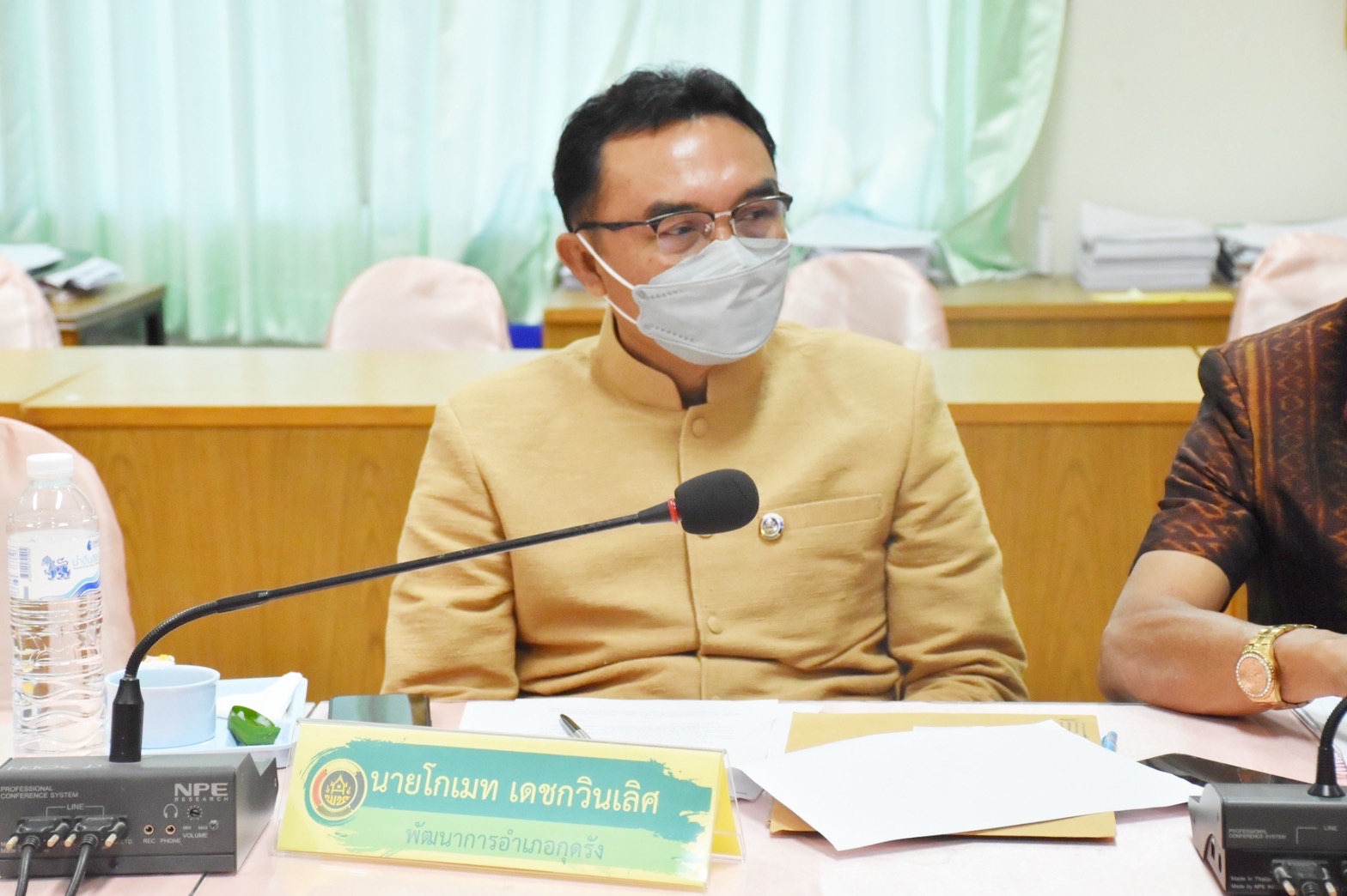 ?? พช.มหาสารคาม ประชุมเตรียมความพร้อมการจัดงานเส้นสายลายผ้าและการจัดขบวนแห่ โคก หนอง นา และขบวนแห่ ผ่าเลื่องลืองาม นามมหาสารคาม ในงานประเพณีบุญเบิกฟ้าและงานกาชาดจังหวัดมหาสารคาม ประจำปี 2565