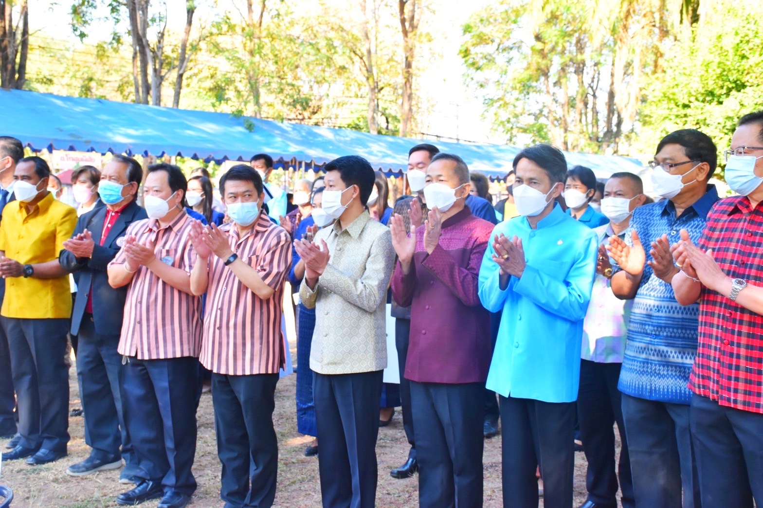 พช.มหาสารคาม ร่วมบริจาคเงินสดและสิ่งของ ในงานวันรวมน้ำใจกาชาดมหาสารคาม ประจำปี 2565