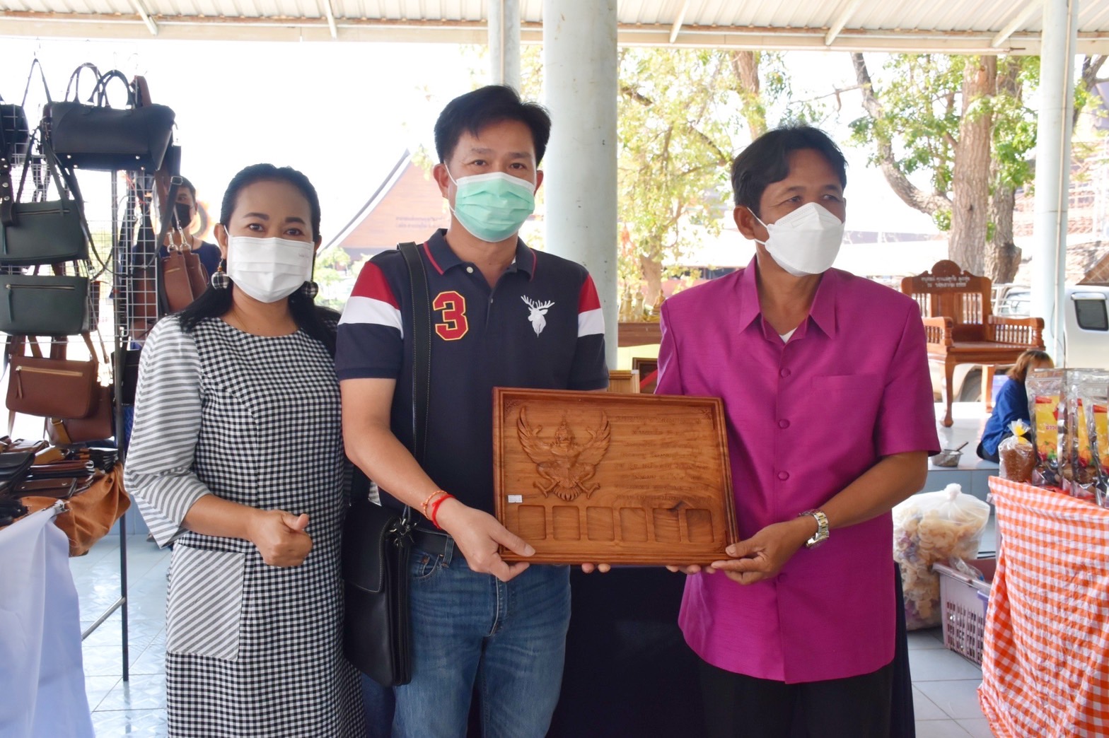 จังหวัดมหาสารคามเปิดตลาด OTOP แห่งใหม่ จำหน่ายสินค้าเกรดพรีเมี่ยมราคาย่อมเยา