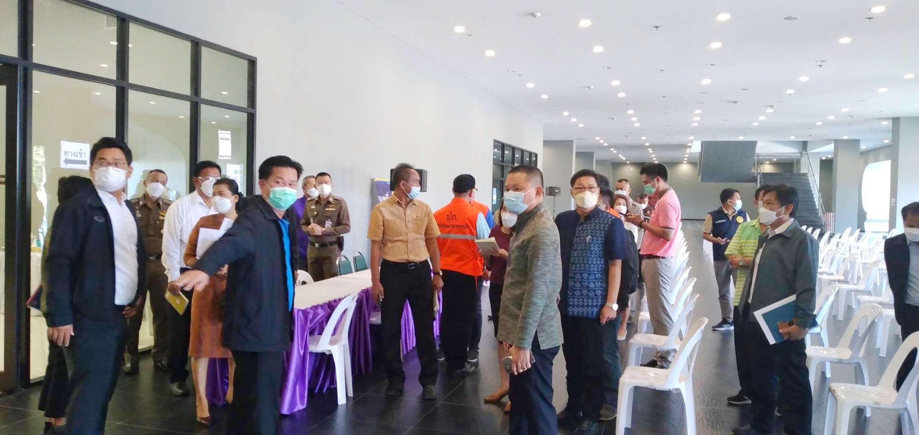 ผู้ว่าฯมหาสารคาม ระดมหน่วยงานราชการในจังหวัด ลงพื้นที่จัดเตรียมสถานที่รับเสด็จสมเด็จพระเจ้าลูกเธอ เจ้าฟ้าสิริวัณณวรี นารีรัตนราชกัญญา เสด็จทอดพระเนตรการจัดงานแสดงผลิตภัณฑ์ผ้าไทย และงานหัตถกรรมชุมชนภาคตะวันออกเฉียงเหนือ
