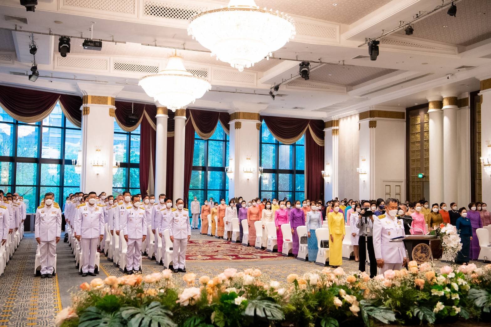 ผู้ว่าฯ มหาสารคาม รับมอบลายผ้าขิดพระราชทาน “ผ้าขิดลายนารีรัตนราชกัญญา” เพื่อนำไปมอบให้แก่ผู้ประกอบการ ช่างทอผ้าทุกกลุ่ม ทุกเทคนิค นำไปทอผ้า ผลิตผ้า สืบสานภูมิปัญญาพื้นถิ่นจังหวัดมหาสารคามต่อไป