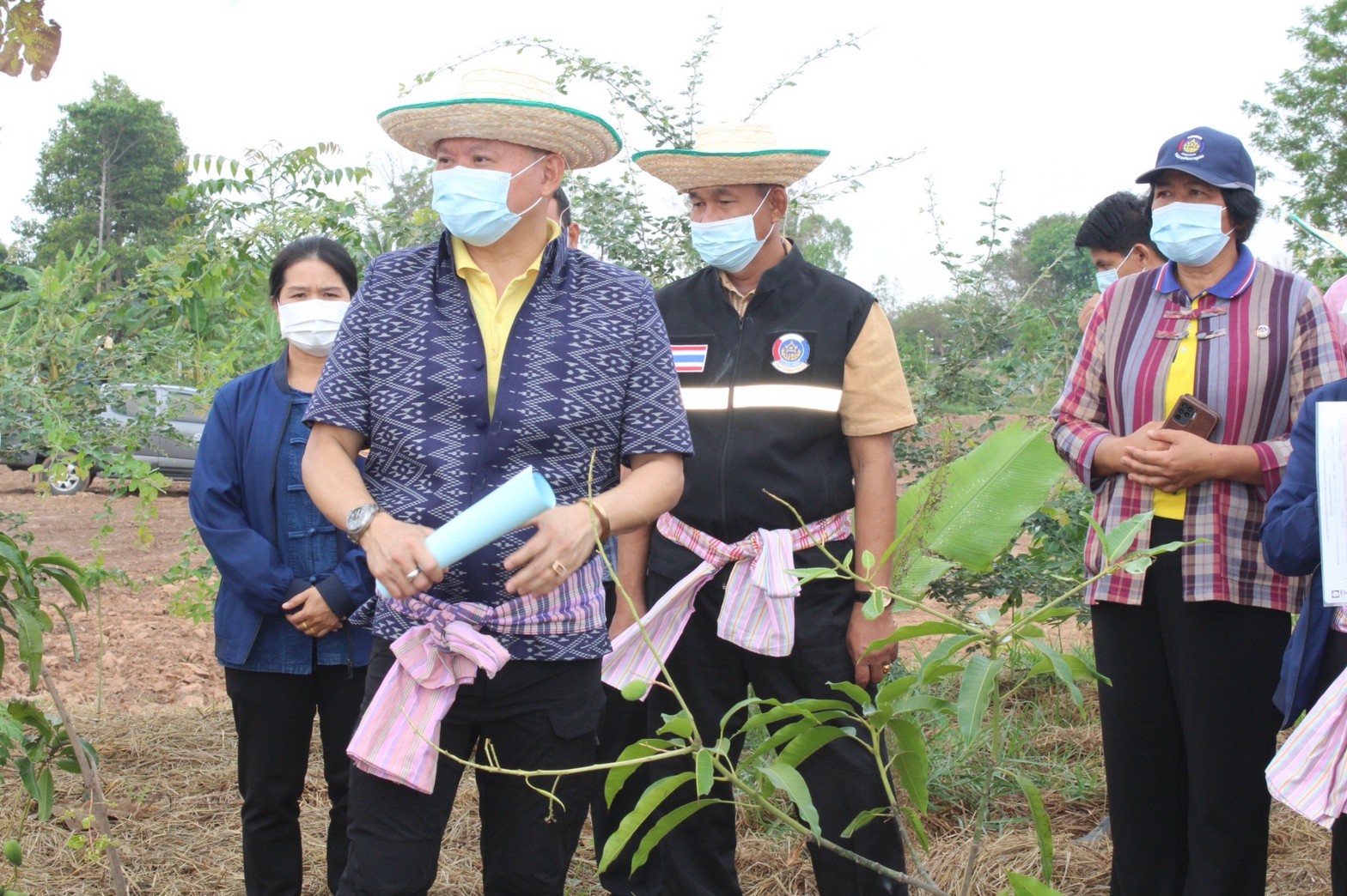 พช.มหาสารคาม “ประกวดครัวเรือนต้นแบบ โคก หนอง นา พัฒนาชุมชนจังหวัดมหาสารคาม ประจำปี 2565” ณ แปลงครัวเรือนต้นแบบ โคก หนอง นา พัฒนาชุมชน (ขนาด 3 ไร่)  นายวีรพล พลเดช หมู่ที่ 13 ตำบลศรีสุข อำเภอกันทรวิชัย จังหวัดมหาสารคาม