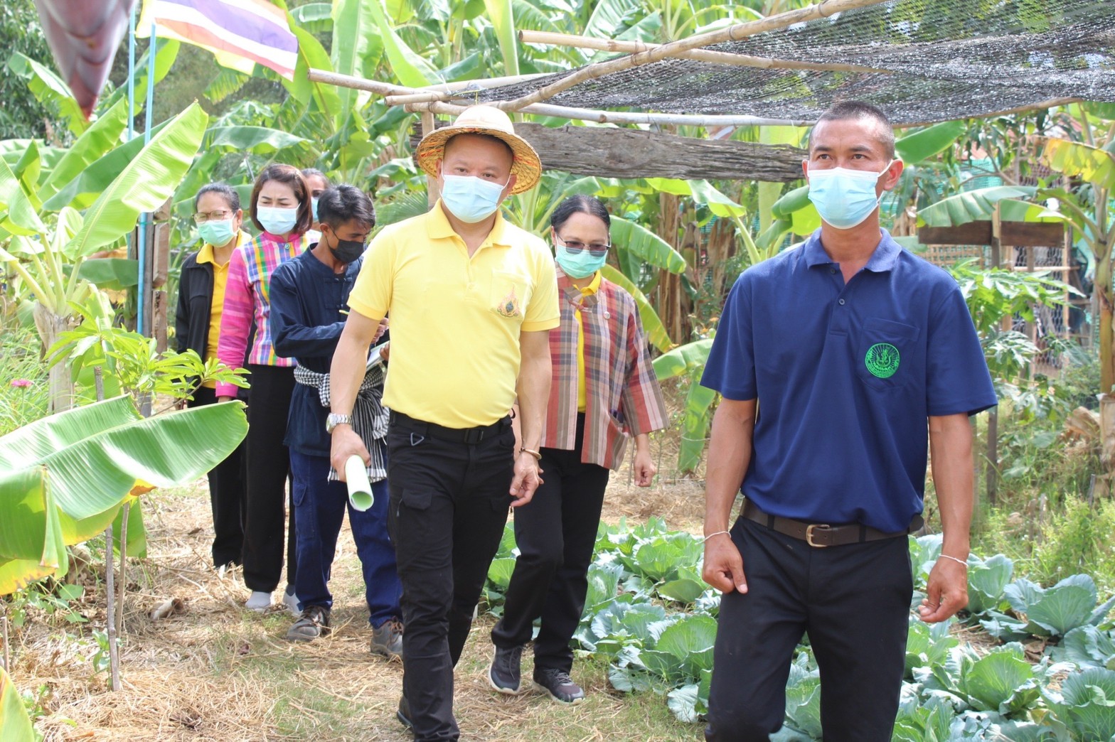 พช.มหาสารคาม “ประกวดครัวเรือนต้นแบบ โคก หนอง นา พัฒนาชุมชนจังหวัดมหาสารคาม ประจำปี 2565” ณ แปลงครัวเรือนต้นแบบ โคก หนอง นา พัฒนาชุมชน (ขนาด 1 ไร่)  นางนวลศรี กองน้อย หมู่ที่ 3 ตำบลมิตรภาพ อำเภอแกดำ จังหวัดมหาสารคาม