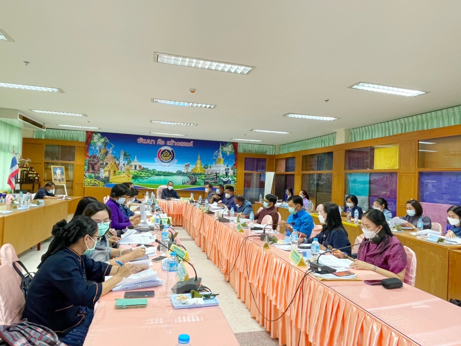 พช.มหาสารคามประชุมประจำเดือนสำนักงานพัฒนาชุมชนจังหวัดมหาสารคาม ครั้งที่ 2 /2565