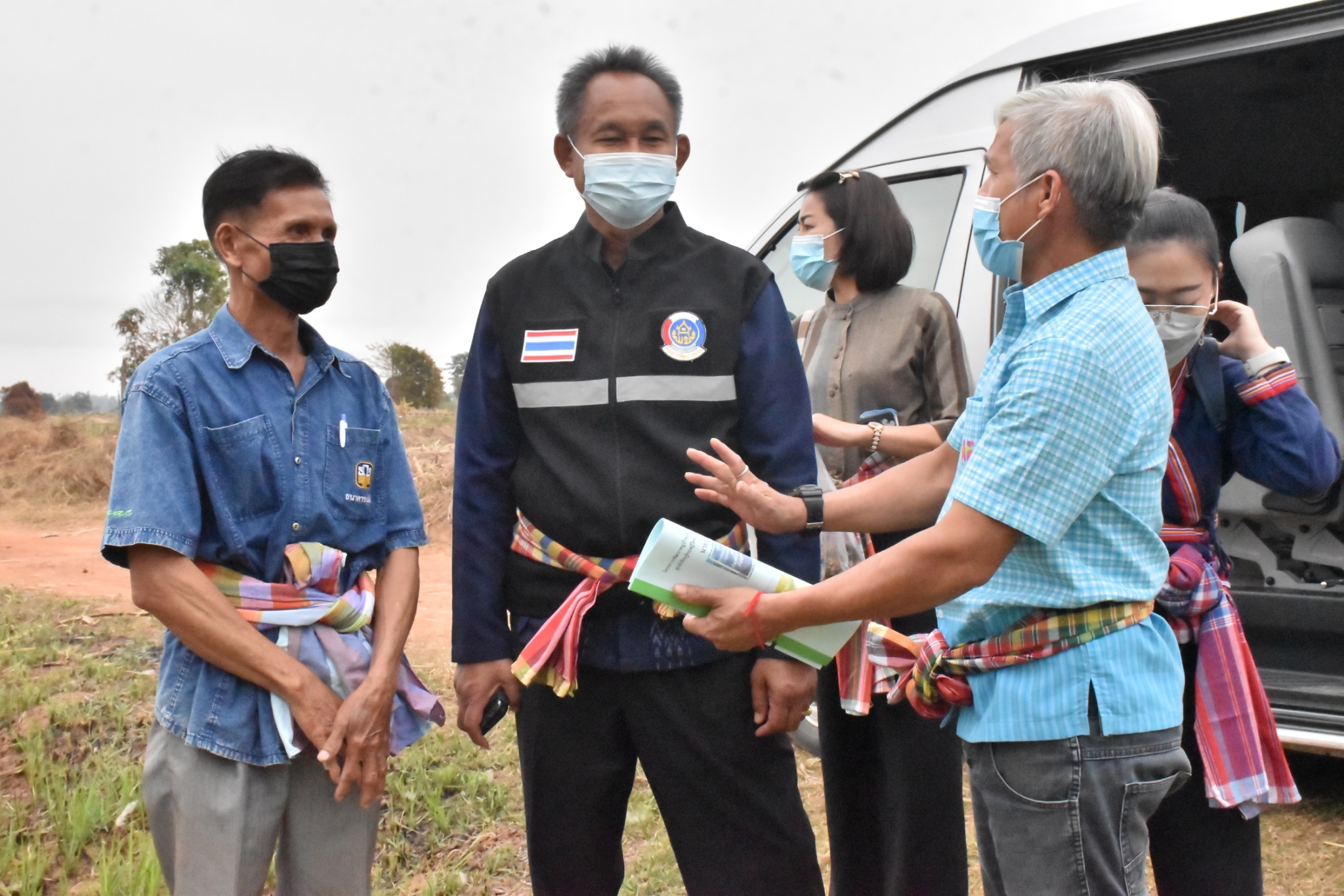 พช.มหาสารคาม “ประกวดครัวเรือนต้นแบบ โคก หนอง นา พัฒนาชุมชนจังหวัดมหาสารคาม ประจำปี 2565” ณ แปลงครัวเรือนต้นแบบ โคก หนอง นา พัฒนาชุมชน นายธีระ ดงเสือ หมู่ที่ 14 ตำบลเลิงแฝก อำเภอกุดรัง จังหวัดมหาสารคาม