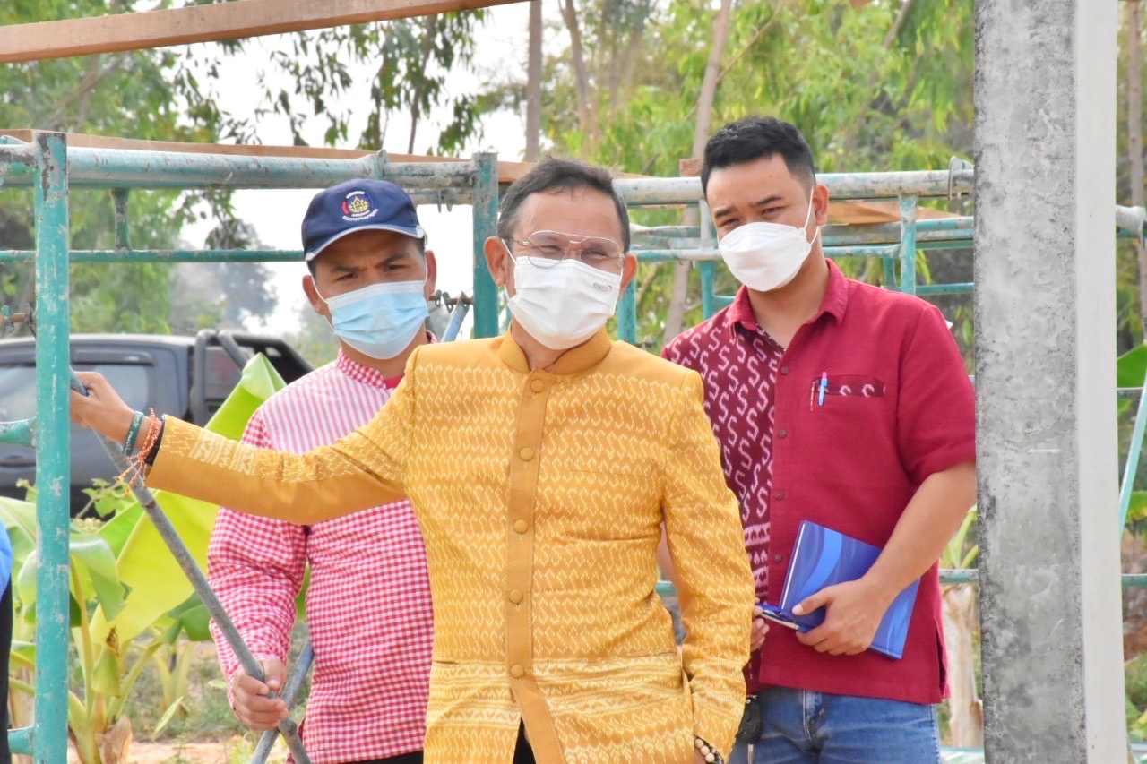 นายวสันต์ ชิงชนะ ผู้ตรวจราชการกรมการพัฒนาชุมชน ลงพื้นที่ติดตามสนับสนุน โครงการ “โคก  หนอง  นา โมเดล” จ.มหาสารคาม
