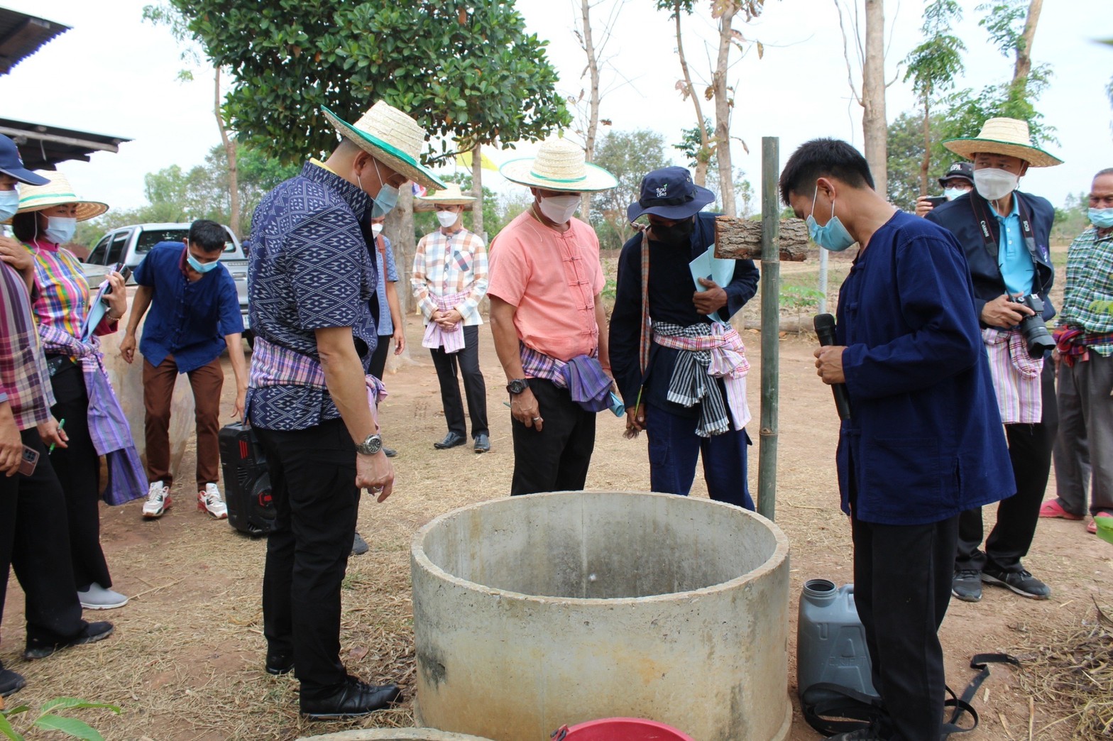 พช.มหาสารคาม “ประกวดครัวเรือนต้นแบบ โคก หนอง นา พัฒนาชุมชนจังหวัดมหาสารคาม ประจำปี 2565” ณ แปลงครัวเรือนต้นแบบ โคก หนอง นา พัฒนาชุมชน (ขนาด 3 ไร่)  นายวีรพล พลเดช หมู่ที่ 13 ตำบลศรีสุข อำเภอกันทรวิชัย จังหวัดมหาสารคาม