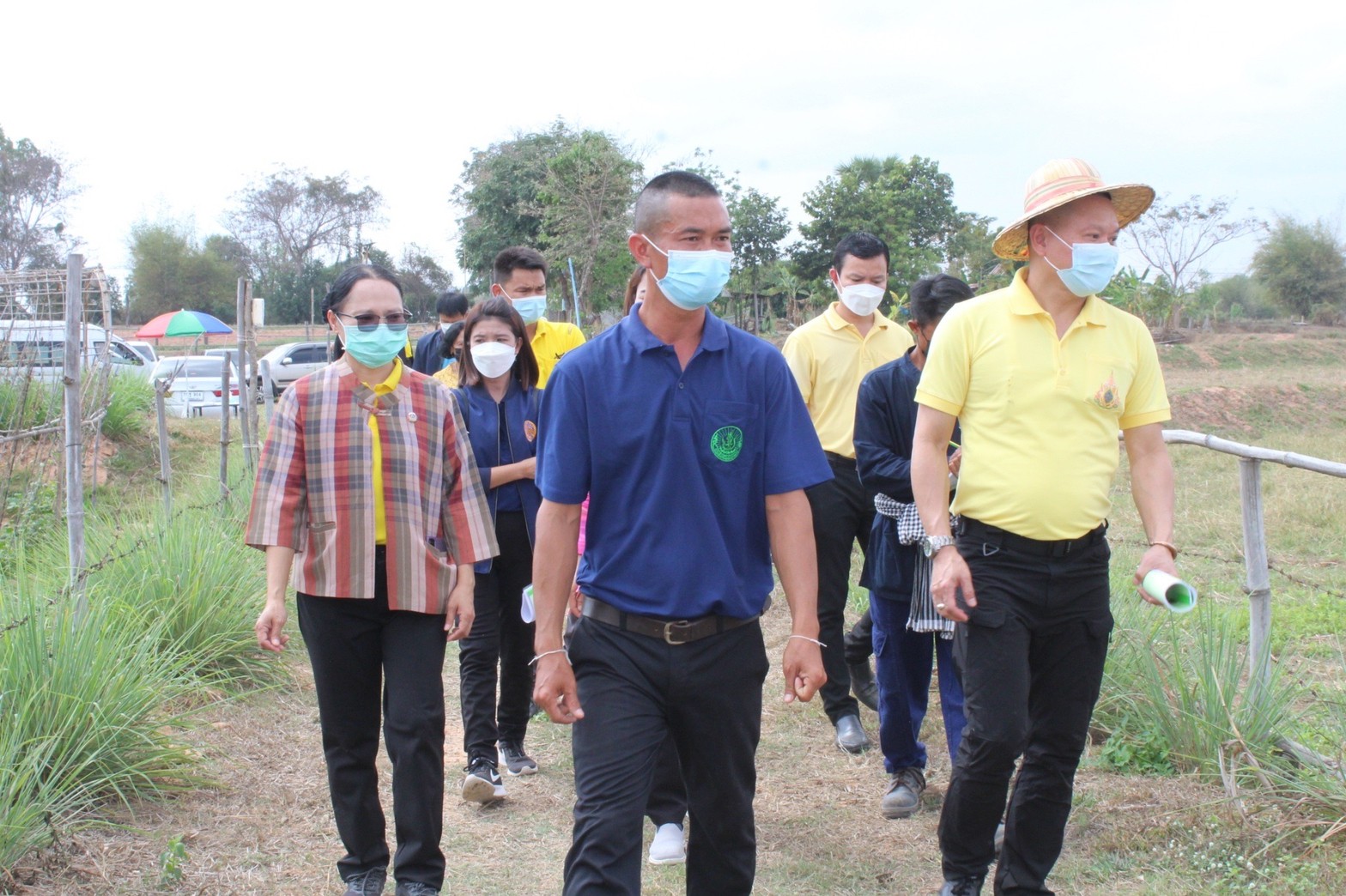 พช.มหาสารคาม “ประกวดครัวเรือนต้นแบบ โคก หนอง นา พัฒนาชุมชนจังหวัดมหาสารคาม ประจำปี 2565” ณ แปลงครัวเรือนต้นแบบ โคก หนอง นา พัฒนาชุมชน (ขนาด 1 ไร่)  นางนวลศรี กองน้อย หมู่ที่ 3 ตำบลมิตรภาพ อำเภอแกดำ จังหวัดมหาสารคาม