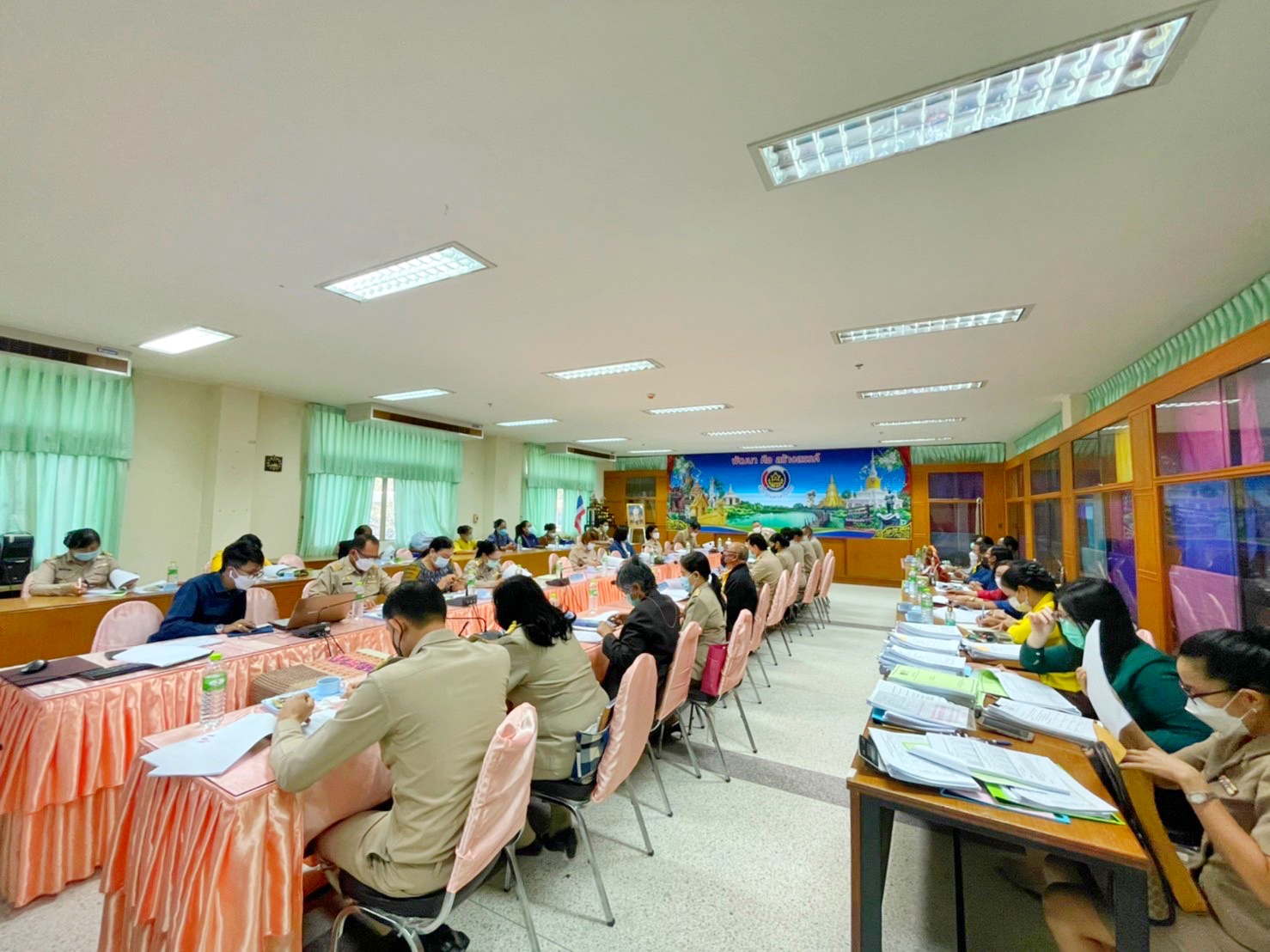 คณะอนุกรรมการบริหารกองทุนพัฒนาบทบาทสตรีระดับจังหวัดมหาสารคาม ประชุมครั้งที่ 2/2565