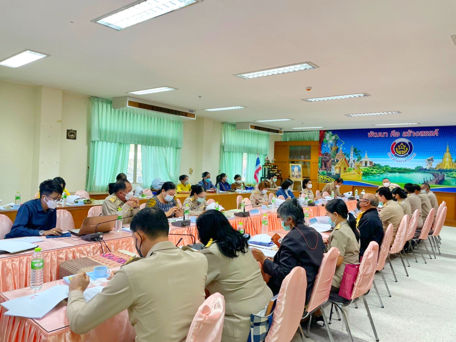 คณะอนุกรรมการบริหารกองทุนพัฒนาบทบาทสตรีระดับจังหวัดมหาสารคาม ประชุมครั้งที่ 2/2565
