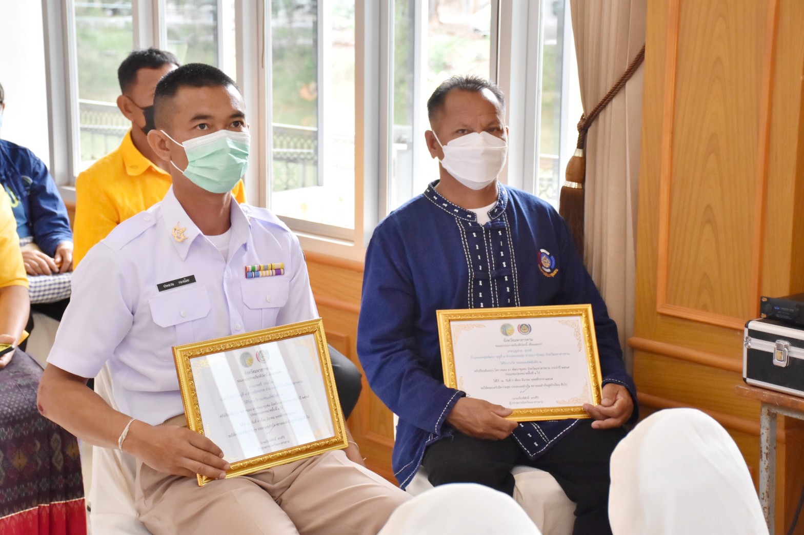 ผู้ว่าราชการจังหวัดมหาสารคาม “มอบใบประกาศเกียรติบัตรแก่ครัวเรือนต้นแบบ โคก หนอง นา พัฒนาชุมชน จังหวัดมหาสารคาม ประจำปี 2565”