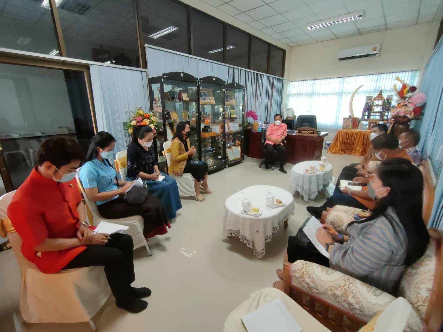 สำนักงานพัฒนาชุมชนจังหวัดมหาสารคาม หารือแนวทางส่งเสริมและสนับสนุนนักเรียนกลุ่มเยาวชนไทย ใส่ใจภูมิปัญญาท้องถิ่น โรงเรียนพยัคฆภูมิพิทยาคาร