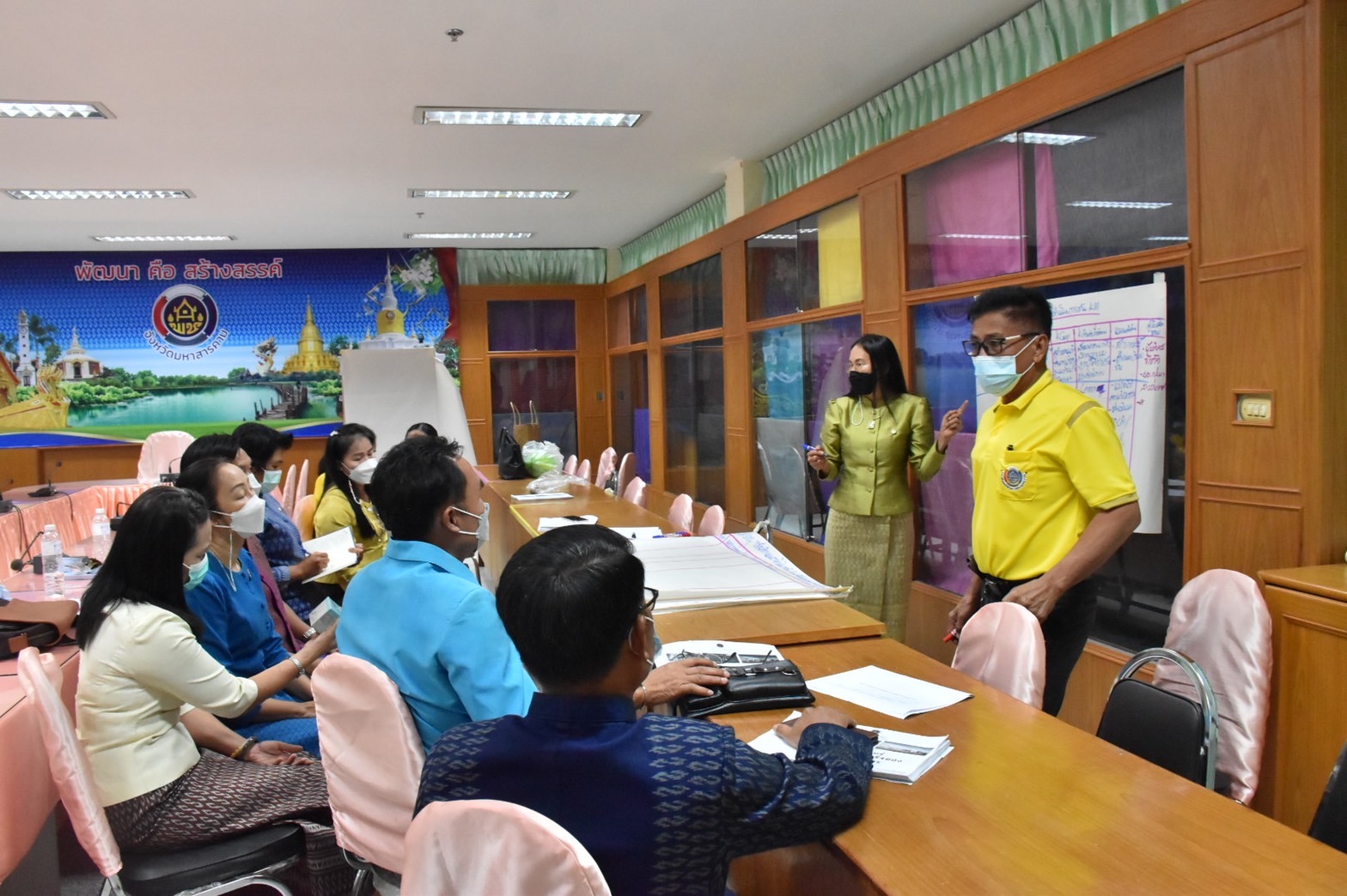 พช.มหาสารคาม ร่วมประชุมการฝึกอบรมโครงการสร้างองค์กรแห่งการเรียนรู้ สู่พัฒนาชุมชนแห่งการเรียนรู้ผ่านสื่ออิเล็กทรอนิกส์ (ระบบ Zoom Cloud Meeting)?