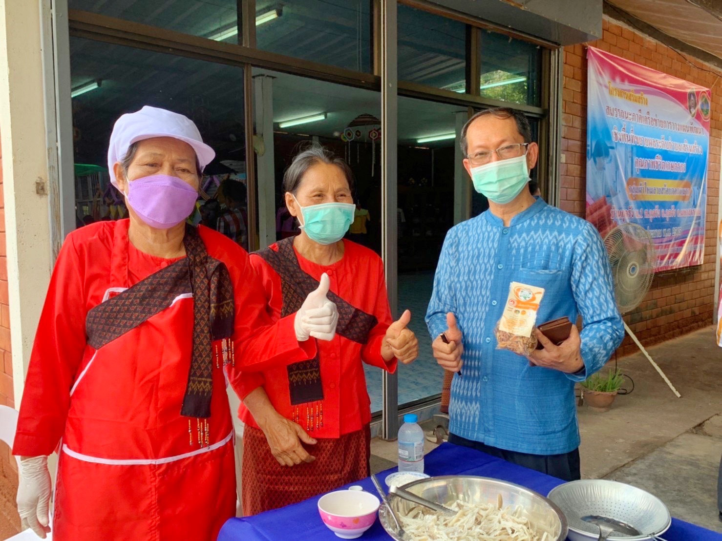 นายวสันต์ ชิงชนะ ผู้ตรวจราชการกรมการพัฒนาชุมชน เปิดงานโครงการส่งเสริมการท่องเที่ยวเชิงสร้างสรรค์และวัฒนธรรม