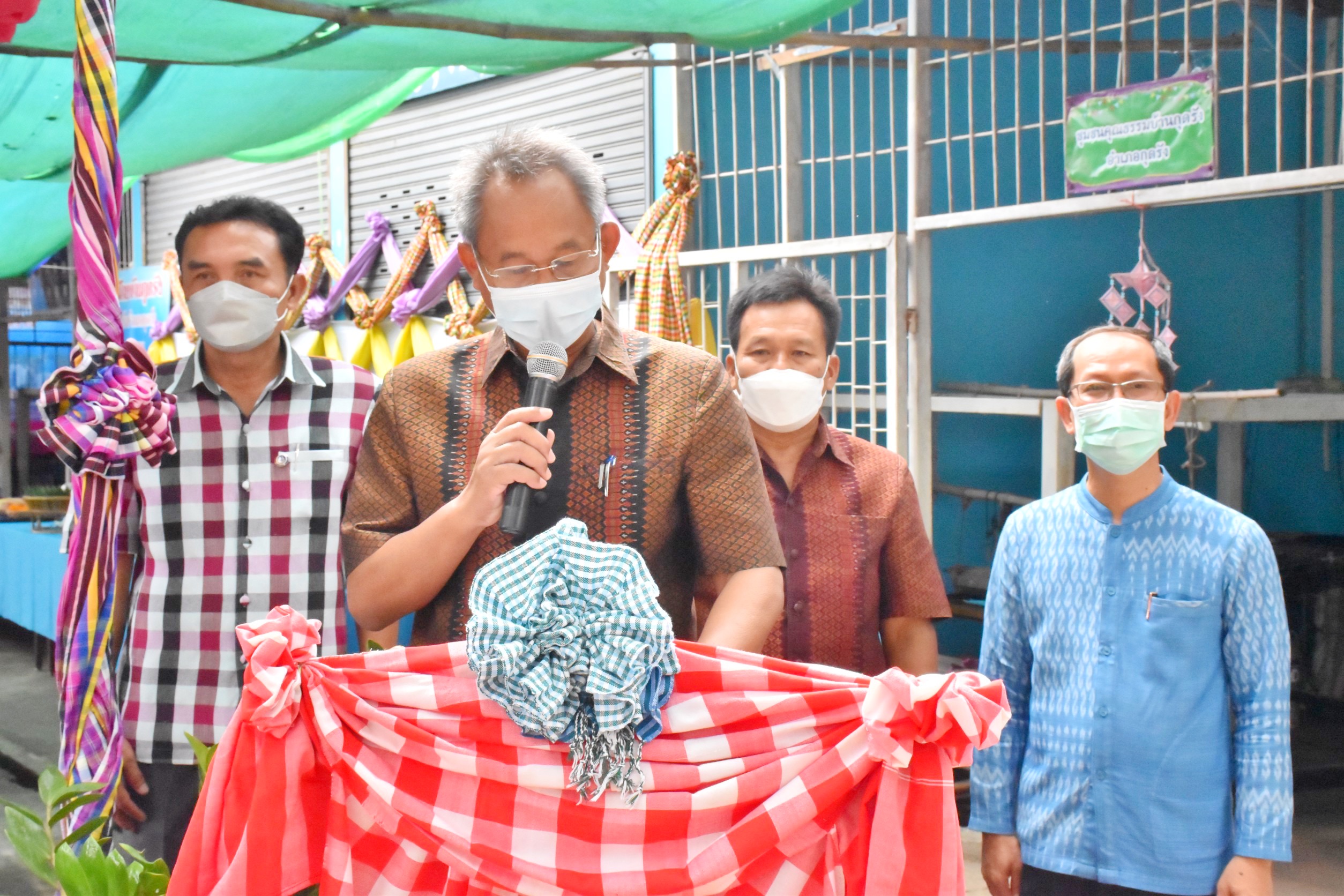 นายวสันต์ ชิงชนะ ผู้ตรวจราชการกรมการพัฒนาชุมชน เปิดงานโครงการส่งเสริมการท่องเที่ยวเชิงสร้างสรรค์และวัฒนธรรม