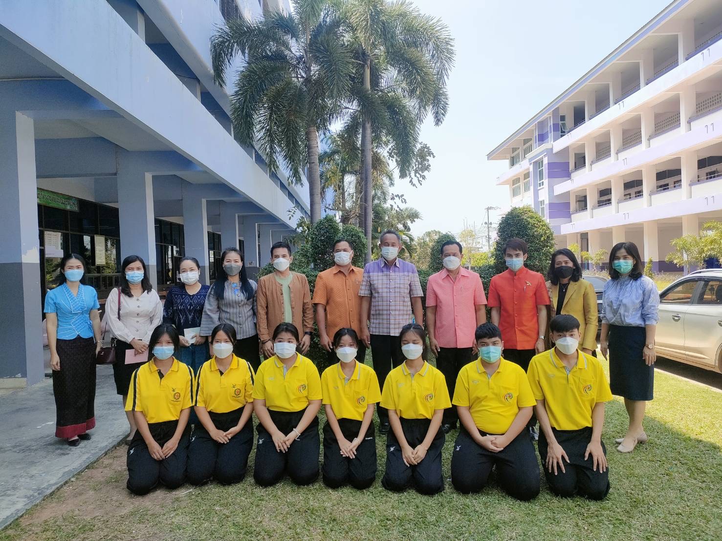สำนักงานพัฒนาชุมชนจังหวัดมหาสารคาม หารือแนวทางส่งเสริมและสนับสนุนนักเรียนกลุ่มเยาวชนไทย ใส่ใจภูมิปัญญาท้องถิ่น โรงเรียนพยัคฆภูมิพิทยาคาร