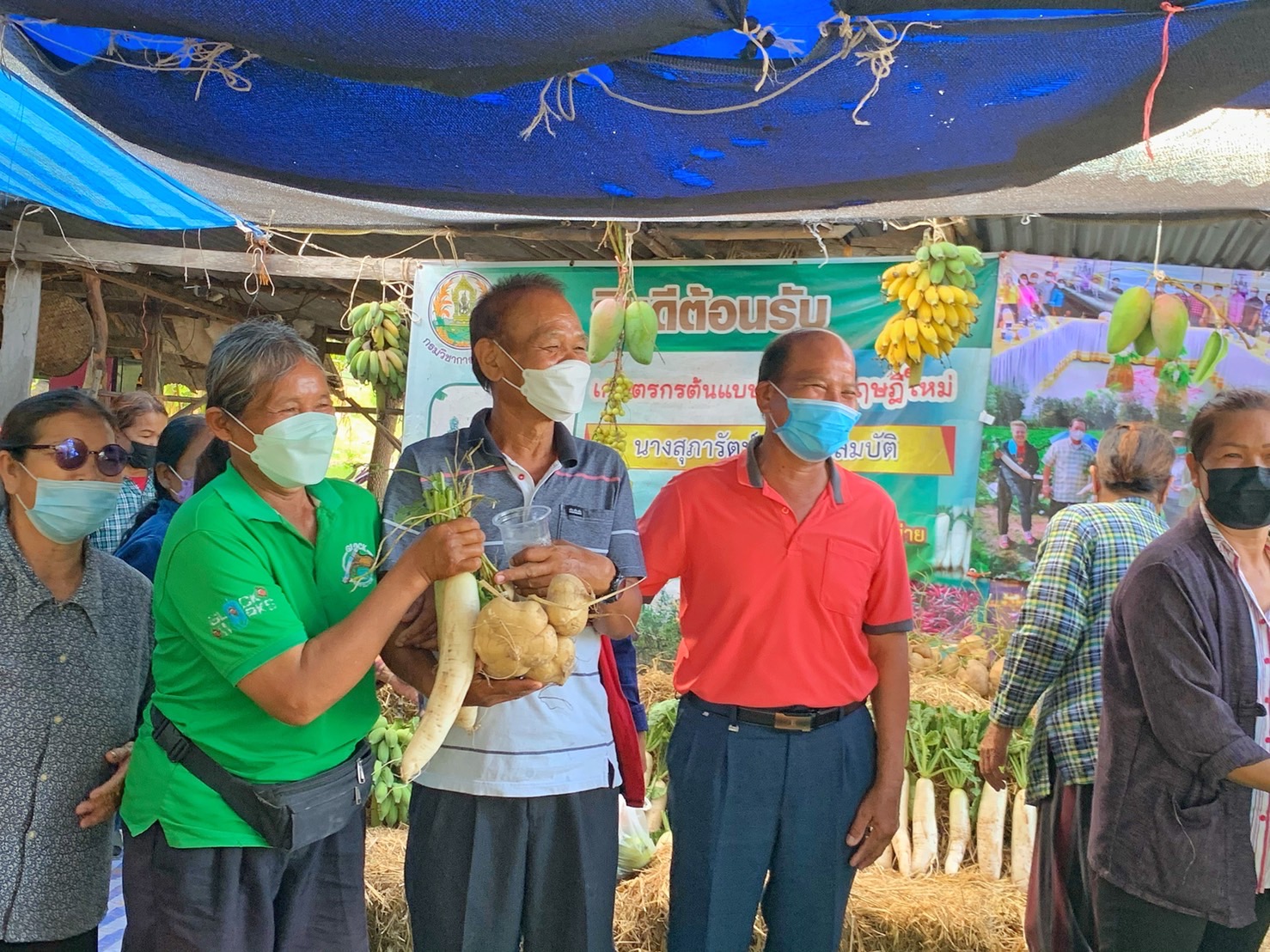 รองอธิบดีกรมการพัฒนาชุมชน นำทีมผู้บริหาร พช. ลงพื้นที่ติดตามการดำเนินงานบริษัท ประชารัฐรักสามัคคีมหาสารคาม(วิสาหกิจเพื่อสังคม) จำกัด
