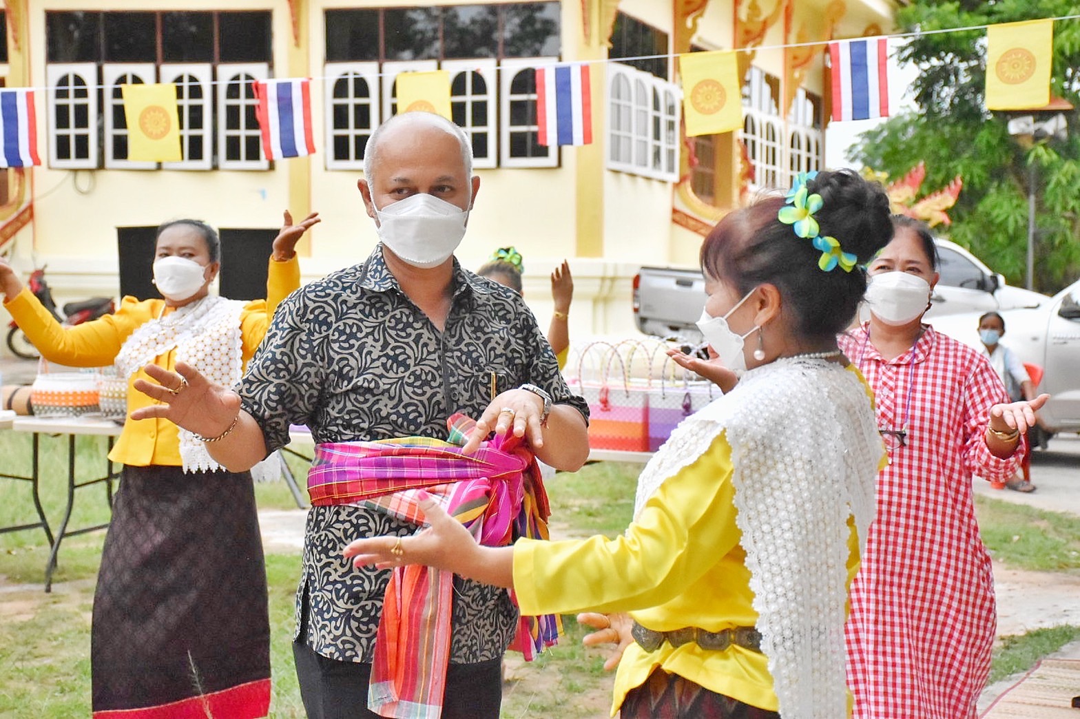 รองอธิบดีกรมการพัฒนาชุมชน นำทีมผู้บริหาร พช. ลงพื้นที่ติดตามการดำเนินงานบริษัท ประชารัฐรักสามัคคีมหาสารคาม(วิสาหกิจเพื่อสังคม) จำกัด