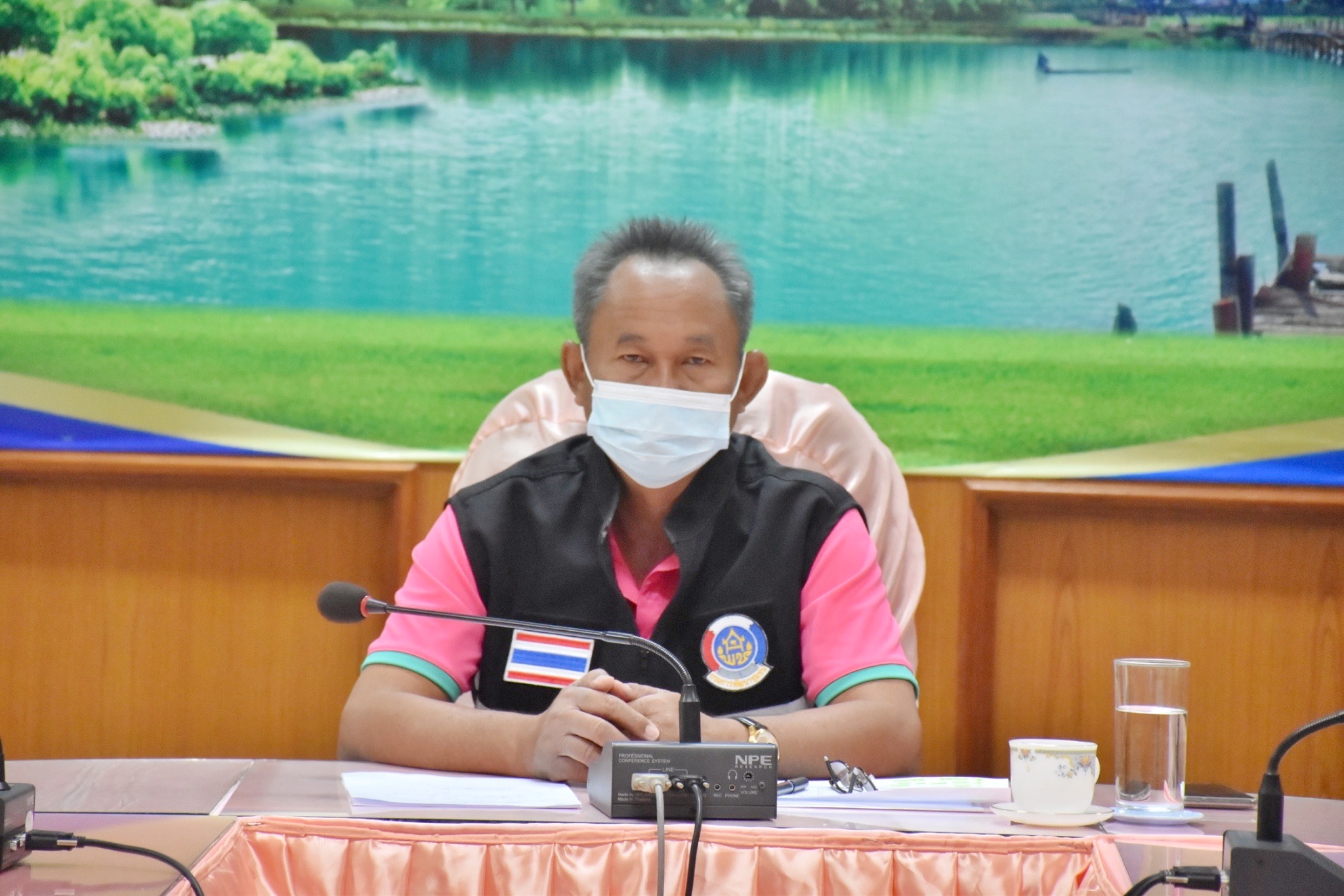 พช.มหาสารคาม ร่วมประชุมติดตามการขับเคลื่อนงานขจัดความยากจนและพัฒนาคนทุกช่วงวัยอย่างยั่งยืนตามหลักปรัชญาของเศรษฐกิจพอเพียงในระดับพื้นที่  ผ่านระบบอิเล็กทรอนิกส์ (Cisco Webex Meetings)