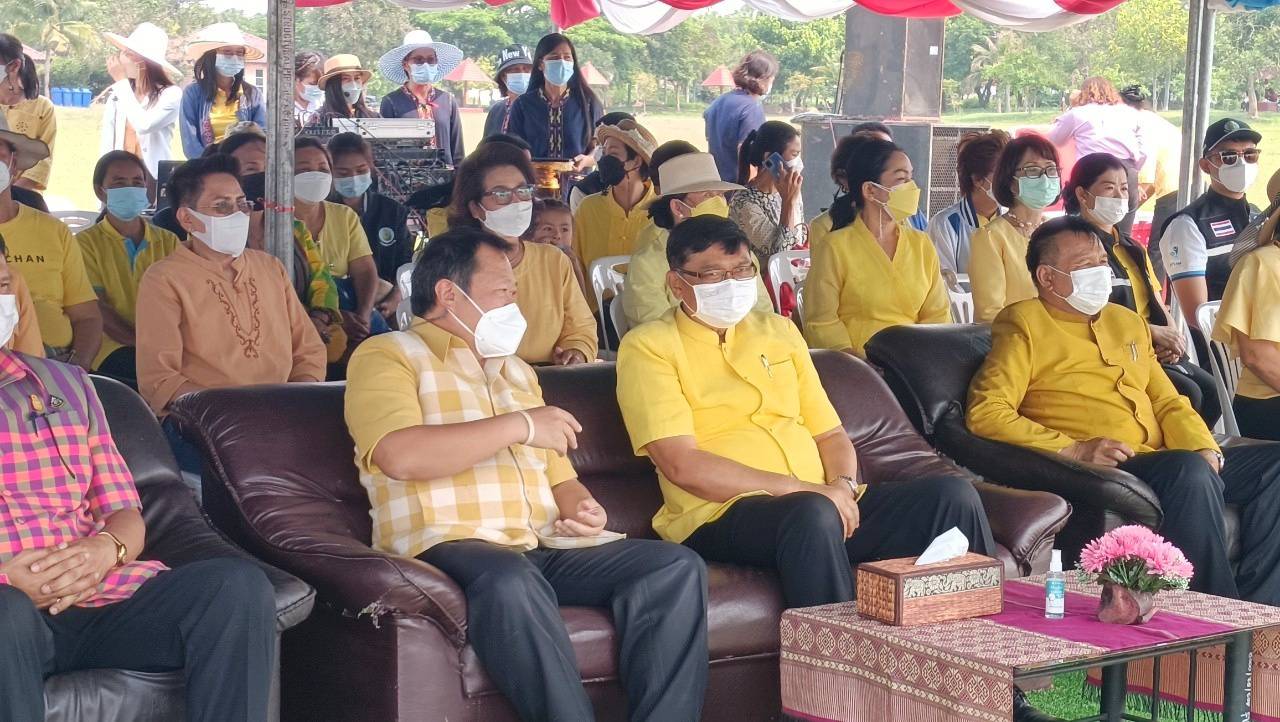 พช.มหาสารคาม ร่วมกับ บริษัทประชารัฐรักสามัคคีมหาสารคาม (วิสาหกิจเพื่อสังคม) จำกัด จัดกิจกรรมปล่อยพันธุ์ปลาบู่เพื่อการอนุรักษ์และการขยายพันธุ์ อ่างเก็บน้ำห้วยค้อ อำเภอนาเชือก จังหวัดมหาสารคาม