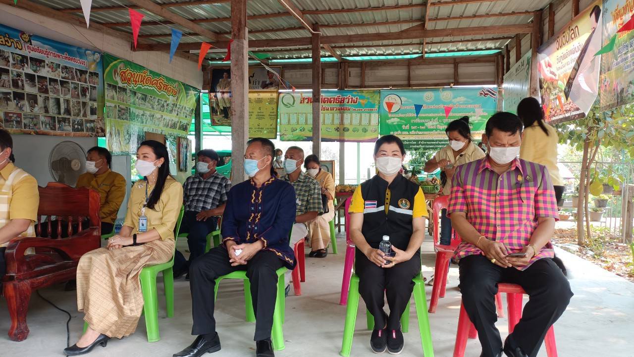 นายธรรมนูญ  แก้วคำ รองผู้ว่าราชการจังหวัดมหาสารคาม เยี่ยมชม ศูนย์ผู้นำจิตอาสาพัฒนาชุมชน ตำบลเขวาไร่ อำเภอนาเชือก