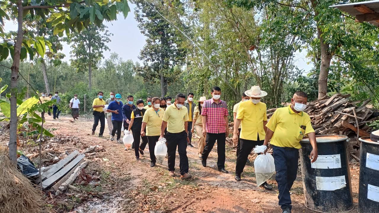 นายธรรมนูญ  แก้วคำ รองผู้ว่าราชการจังหวัดมหาสารคาม เยี่ยมชม ศูนย์ผู้นำจิตอาสาพัฒนาชุมชน ตำบลเขวาไร่ อำเภอนาเชือก