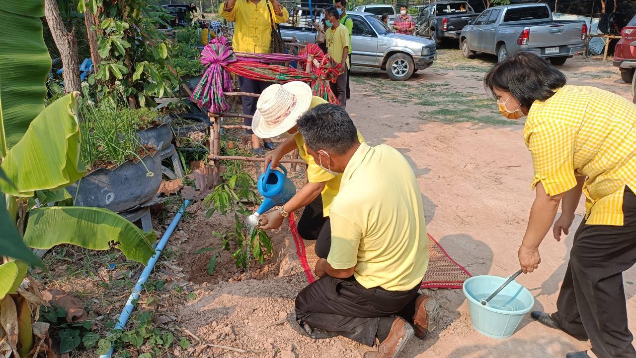 นายธรรมนูญ  แก้วคำ รองผู้ว่าราชการจังหวัดมหาสารคาม เยี่ยมชม ศูนย์ผู้นำจิตอาสาพัฒนาชุมชน ตำบลเขวาไร่ อำเภอนาเชือก