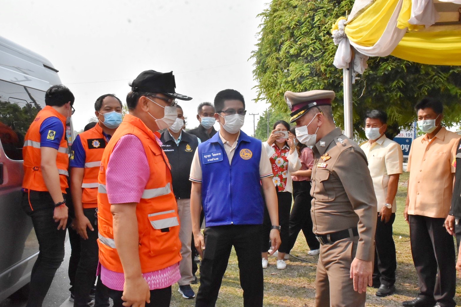 พช.มหาสารคาม ร่วมออกนิเทศและตรวจเยี่ยมจุดตรวจบริการประชาชน